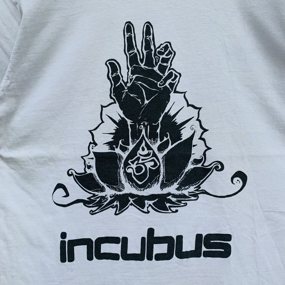 Band Tees × Vintage Vintage INCUBUS NICE DESIGN BAND T-shirt Size US M / EU 48-50 / 2 - 5 Thumbnail