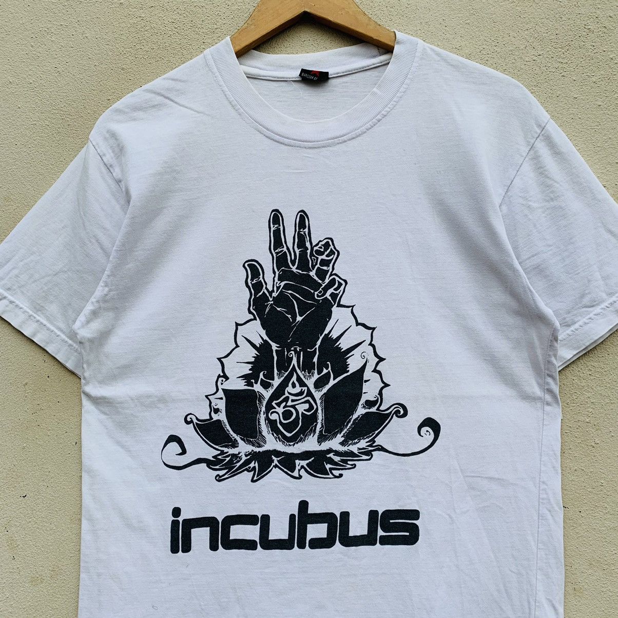 Band Tees × Vintage Vintage INCUBUS NICE DESIGN BAND T-shirt Size US M / EU 48-50 / 2 - 2 Thumbnail