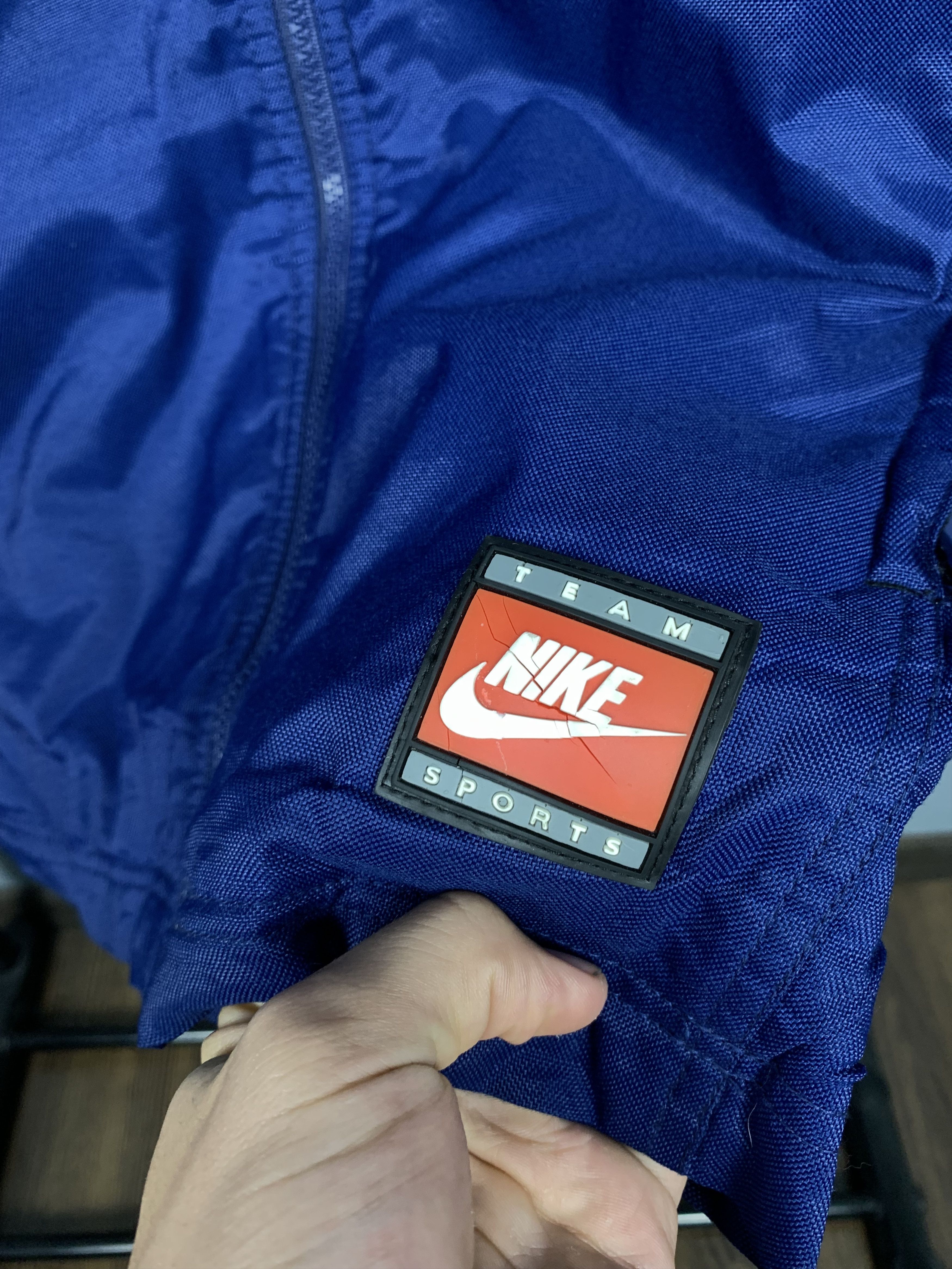 Nike Nike 90s Vintage Mens Nylon Jacket Size US L / EU 52-54 / 3 - 4 Thumbnail