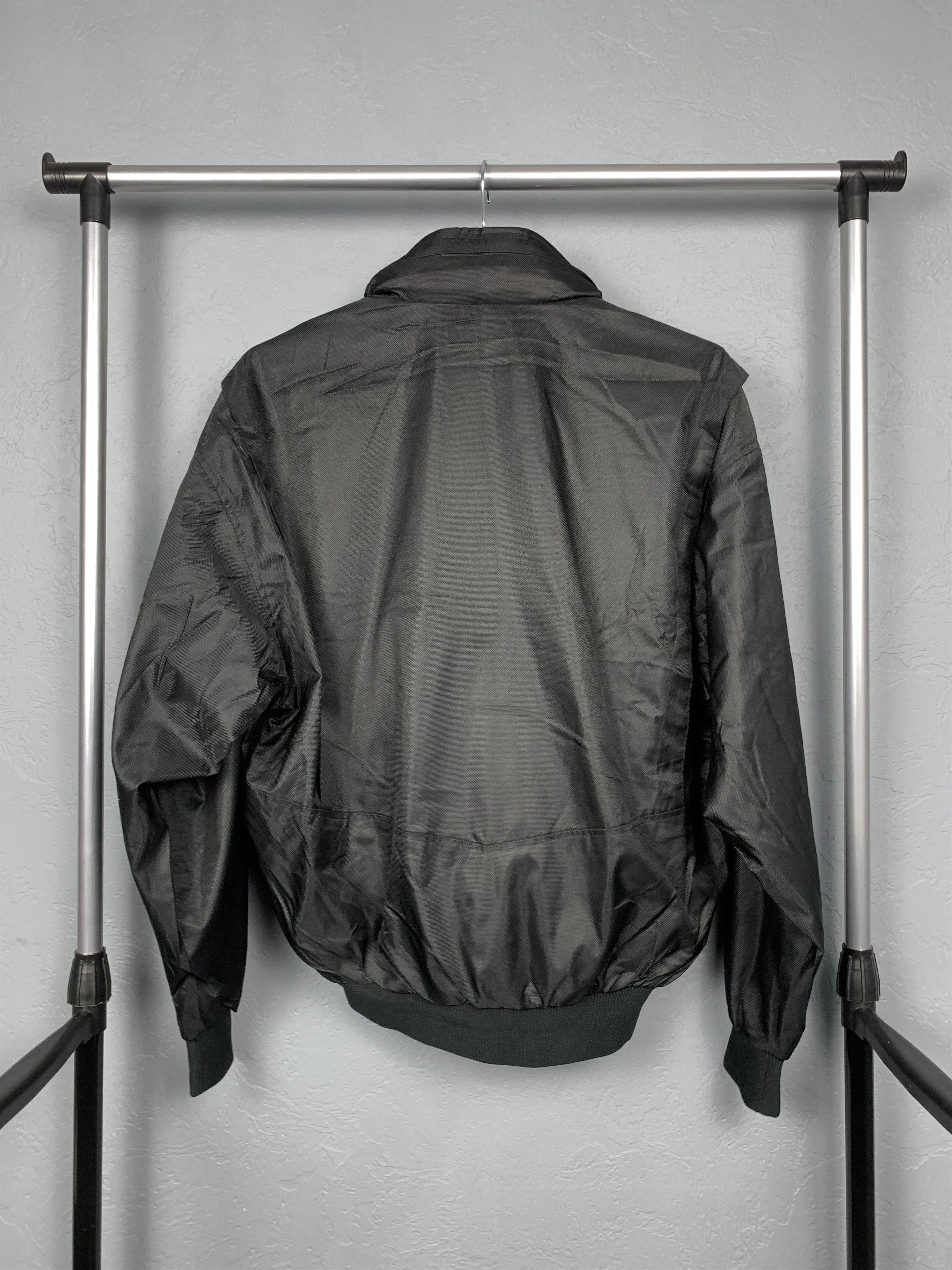 Champion Champion Products USA Logo Coach Windbreaker Jacket Size US L / EU 52-54 / 3 - 8 Thumbnail