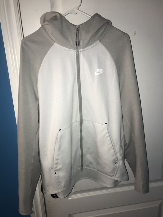 Nike Old Season Nike Tech fleece platinum grey Grailed