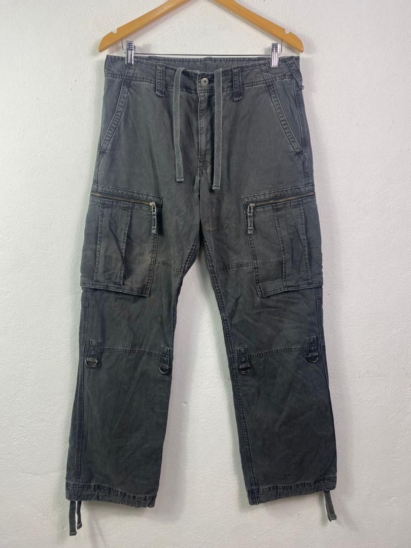 Japanese Brand × Uniqlo Cargo Pants Tactical Multi Pocket Size US 32 / EU 48 - 1 Thumbnail