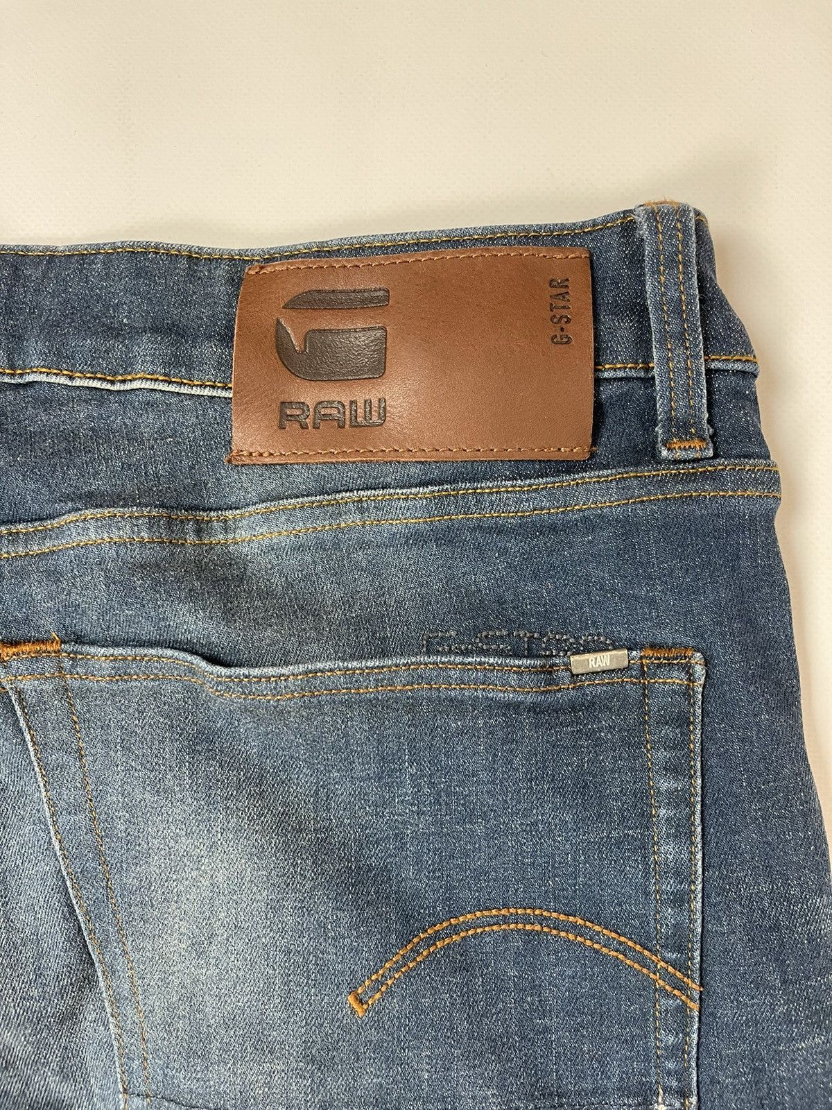 G-Star G-Star Raw 3301 Slim faded denim jeans pants Size US 33 - 10 Thumbnail