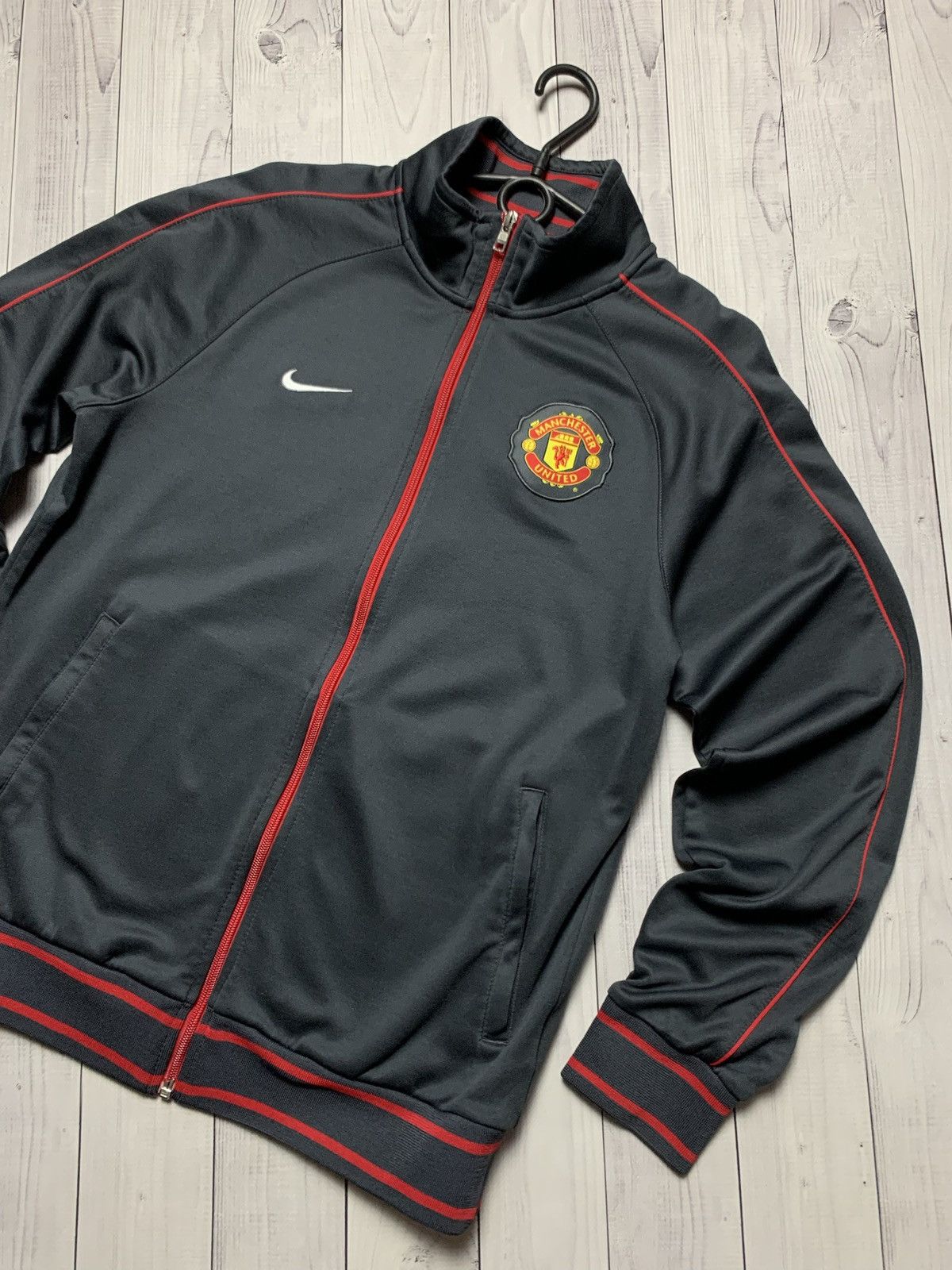 Vintage Vintage Nike track jacket Manchester United size m Size US M / EU 48-50 / 2 - 2 Thumbnail