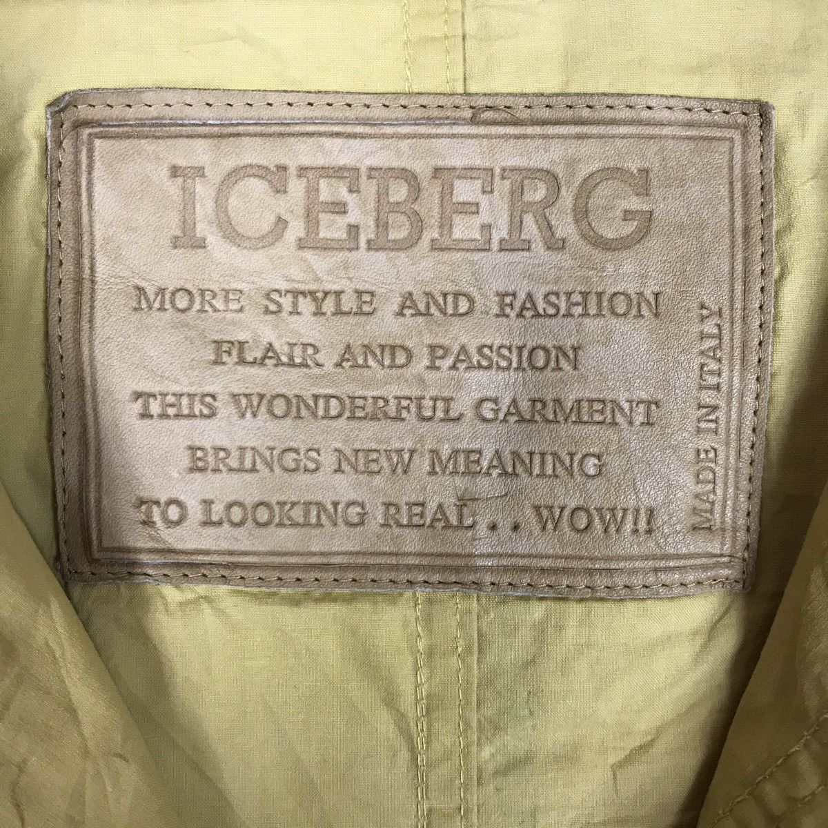 Vintage ICEBERG Italy ‘Money Stencil United State’ Trench