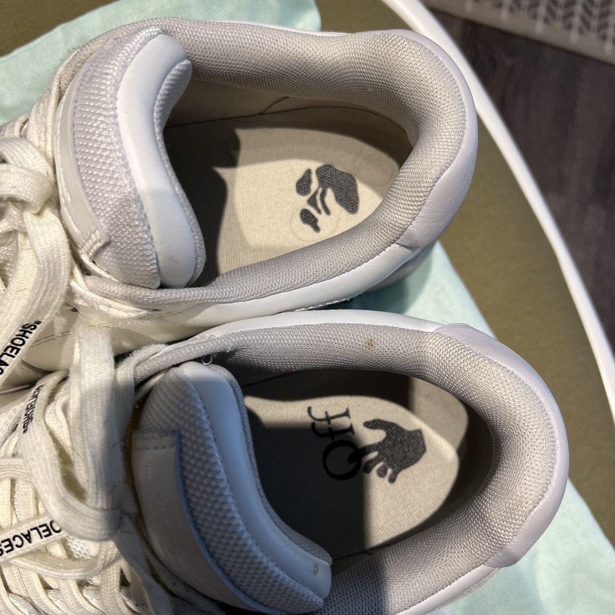 Off-White OFFWHITE OUT OF OFFICE Size US 8 / EU 41 - 3 Thumbnail