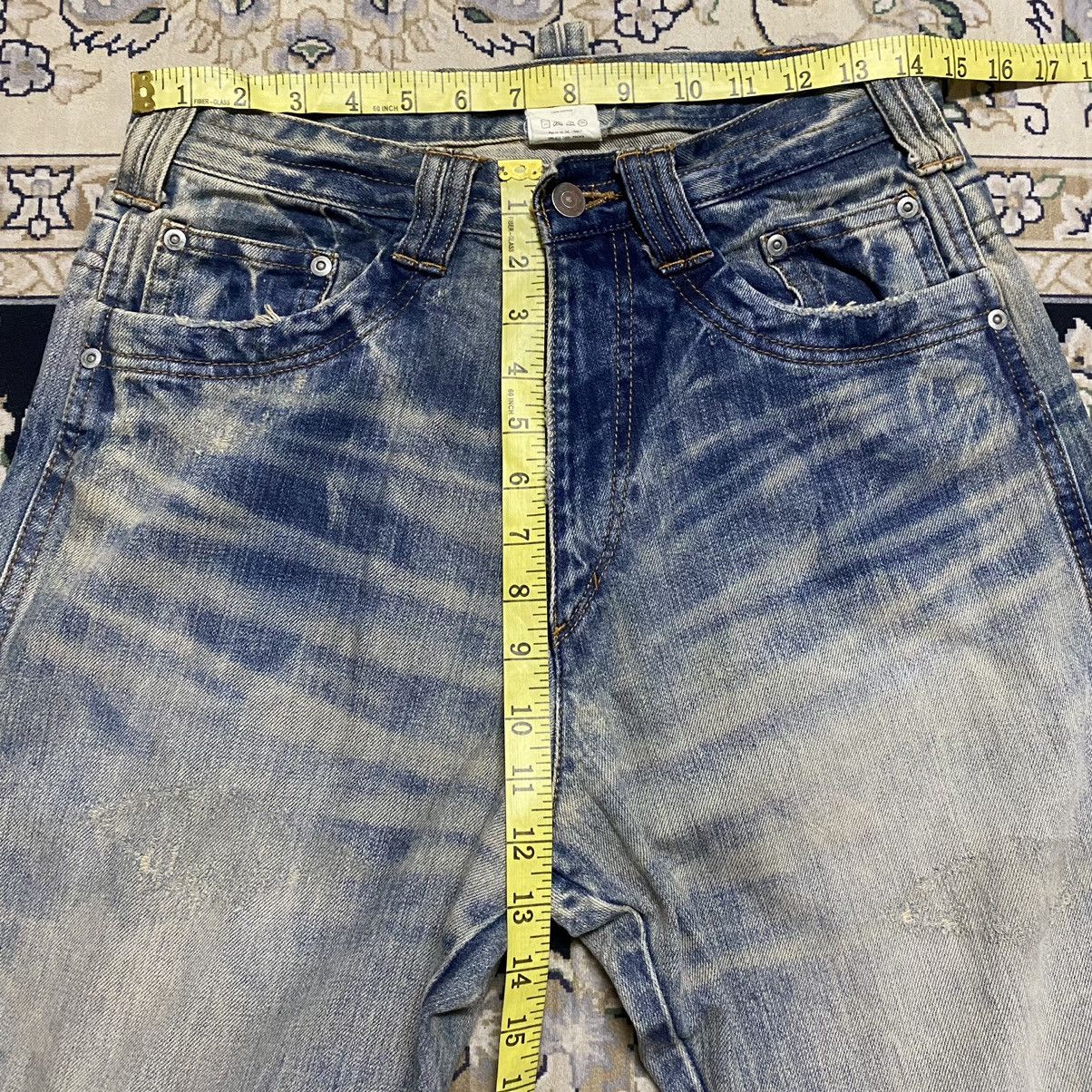 Vintage Japanese UNLIMITED00 Denim Bleach Loose Jeans Size US 29 - 22 Thumbnail