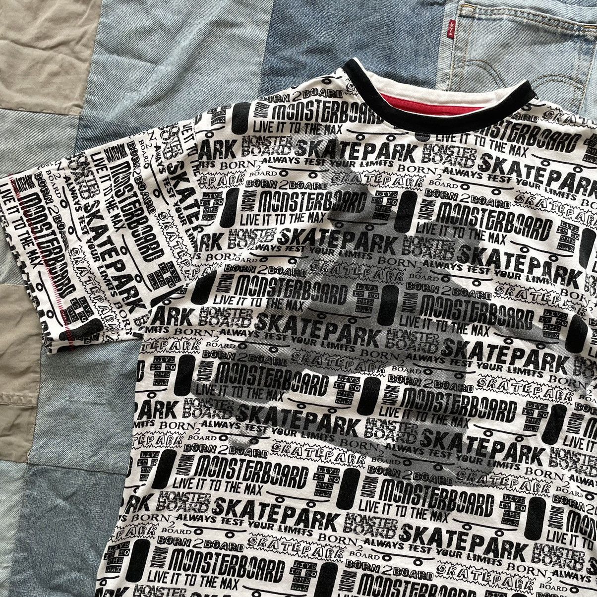 Vintage Rare Vintage 90s Y2K Skate Skateboard All Overprint Shirt Size US L / EU 52-54 / 3 - 3 Thumbnail