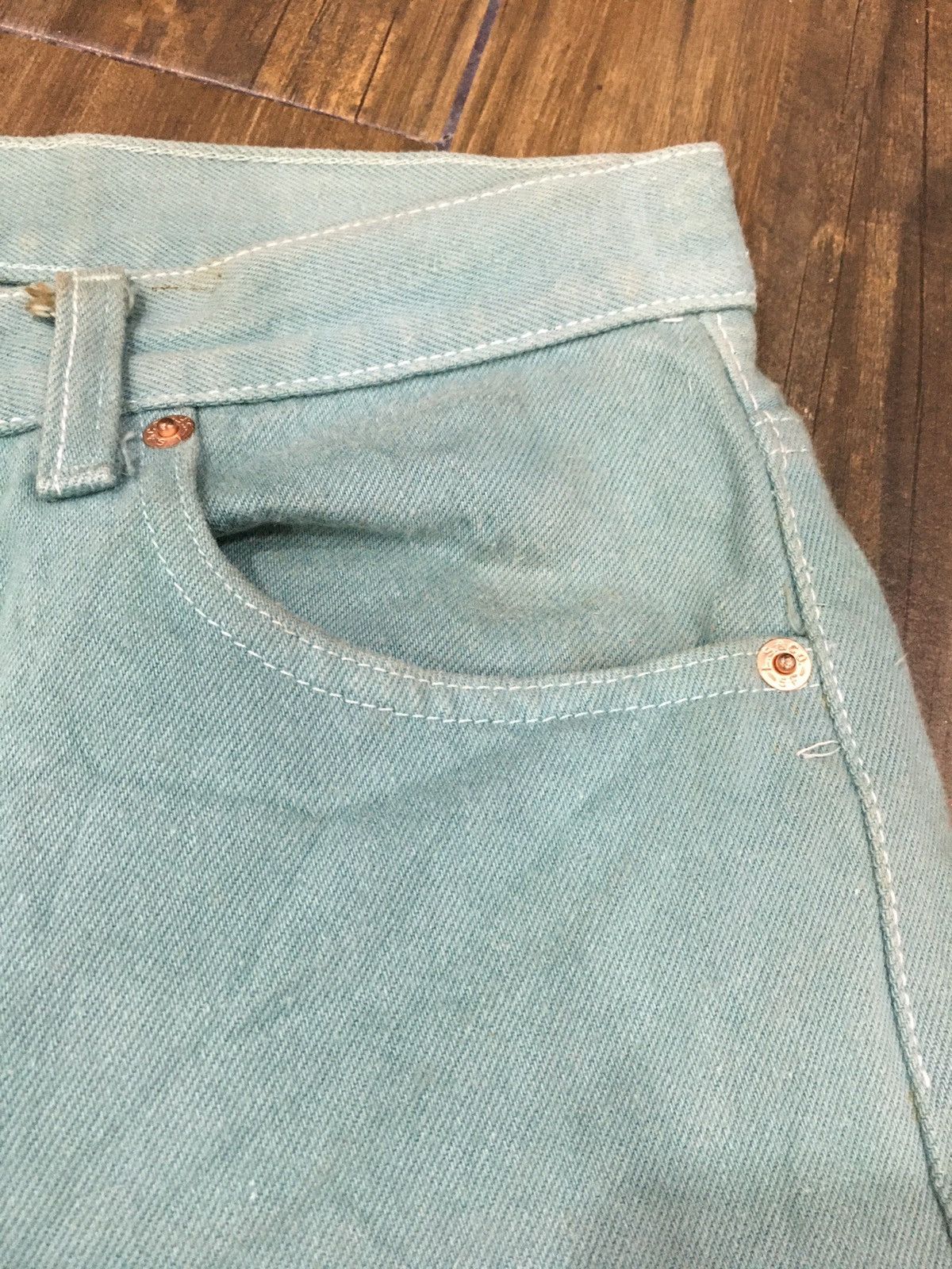 Levi's THRASHED COLOUR VTG LEVI’S 501xx Size US 28 / EU 44 - 9 Thumbnail