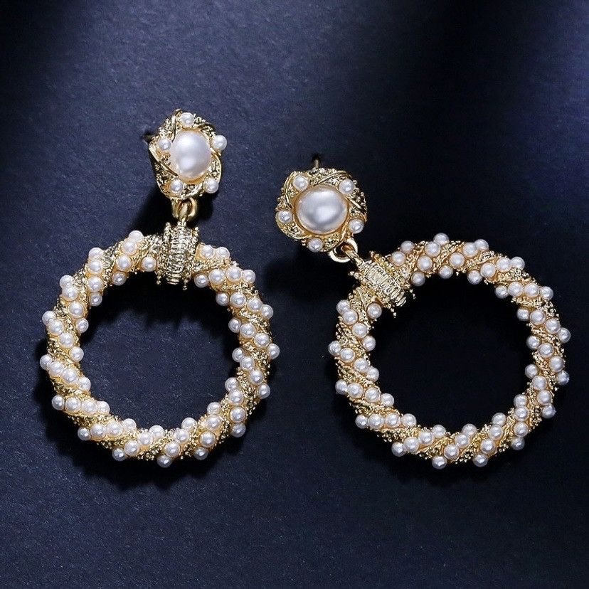 Other Women's Pearl Dangle Drop Gold Hoop Earrings Size ONE SIZE - 3 Thumbnail