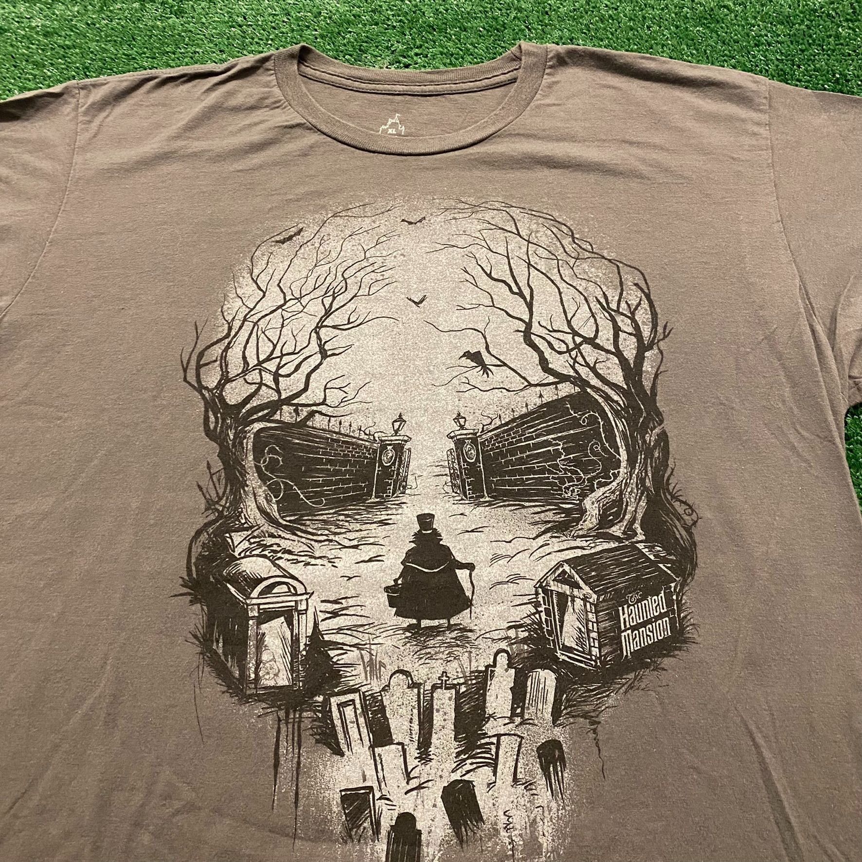 Disney Haunted Mansion Skull Vintage Disney T-Shirt Size US XL / EU 56 / 4 - 4 Thumbnail