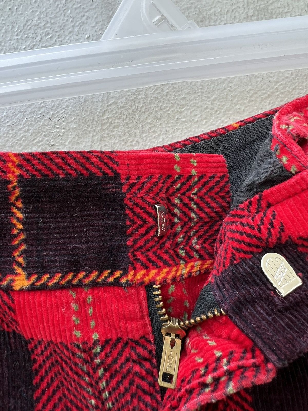 Vintage Vintage 70s Psychedelic Plaid Tartan Flare Cord Trouser Size US 32 / EU 48 - 9 Thumbnail