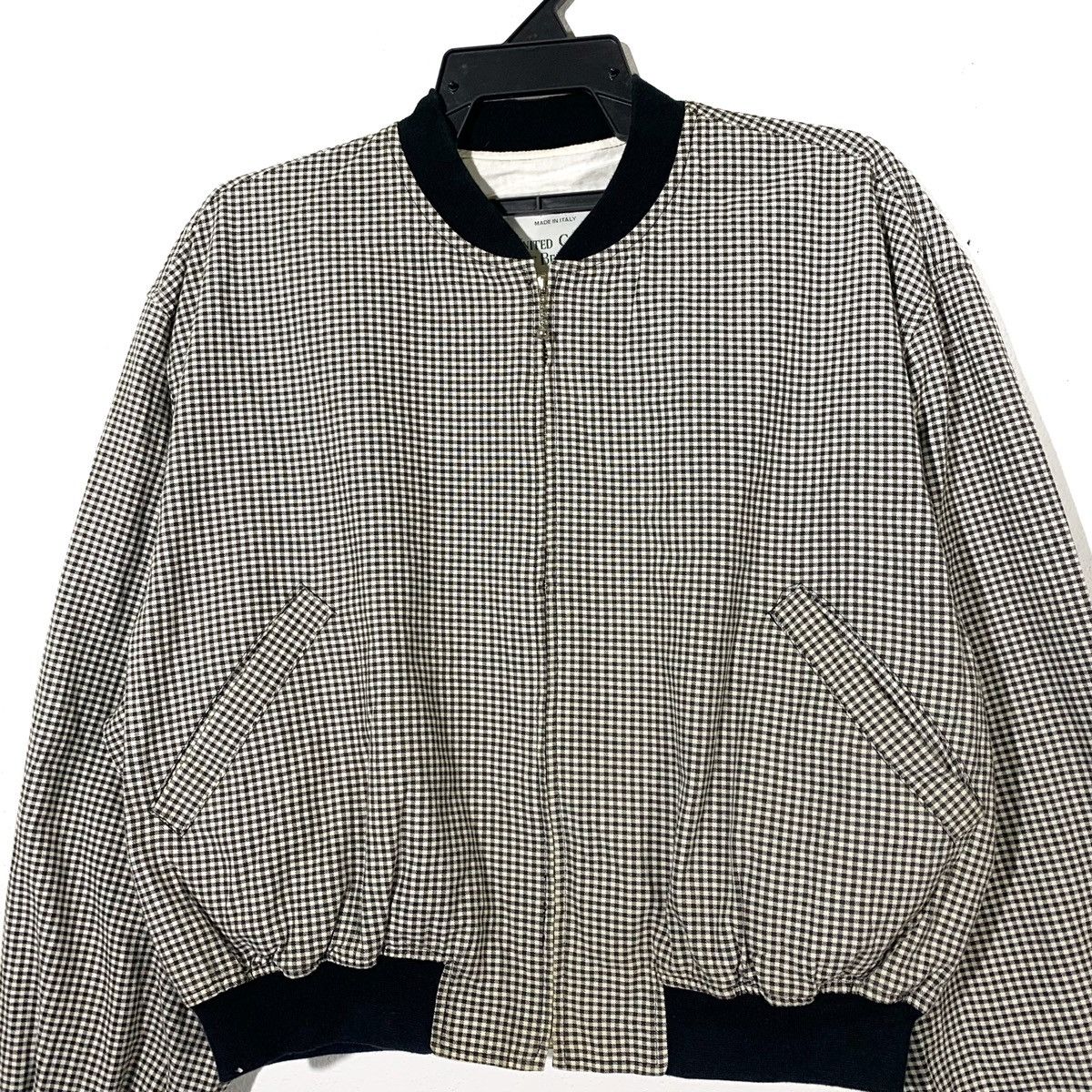 Vintage united colors of benetton bombers light jacket