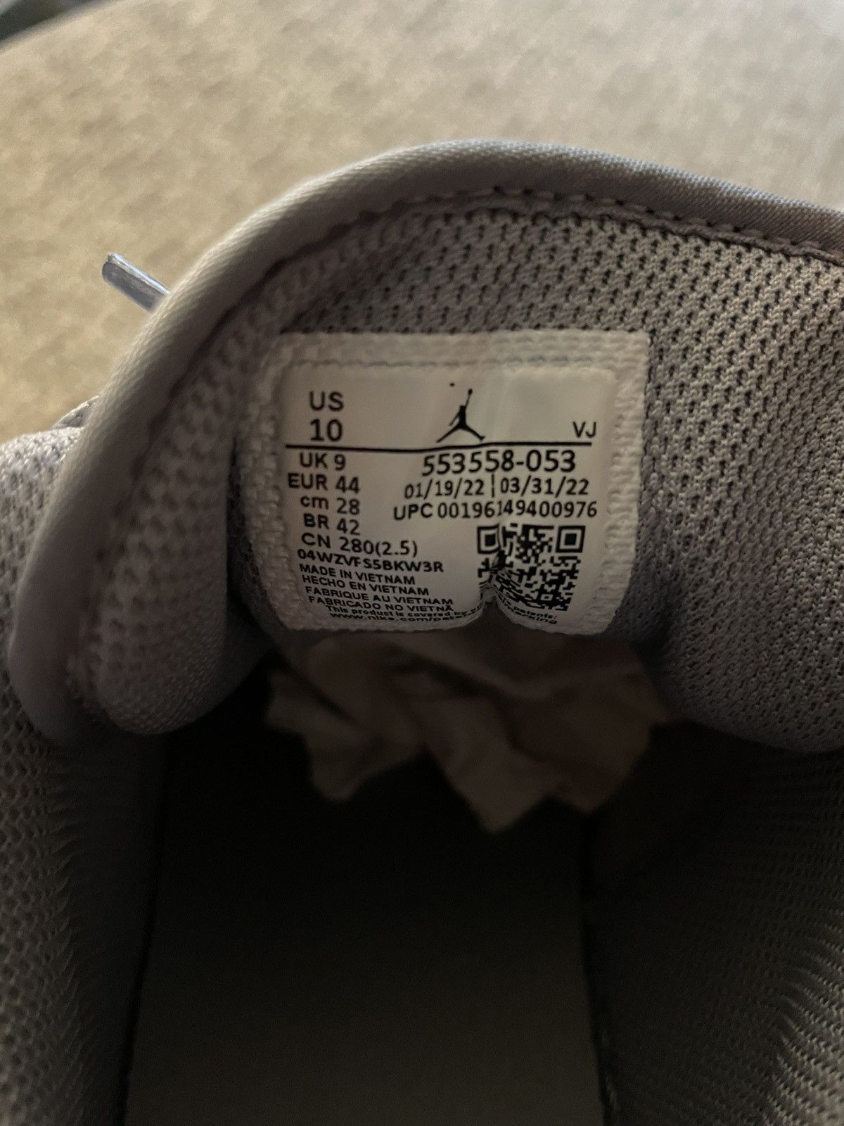 Jordan Brand Air Jordan 1 Low Vintage Grey Size US 10 / EU 43 - 11 Thumbnail