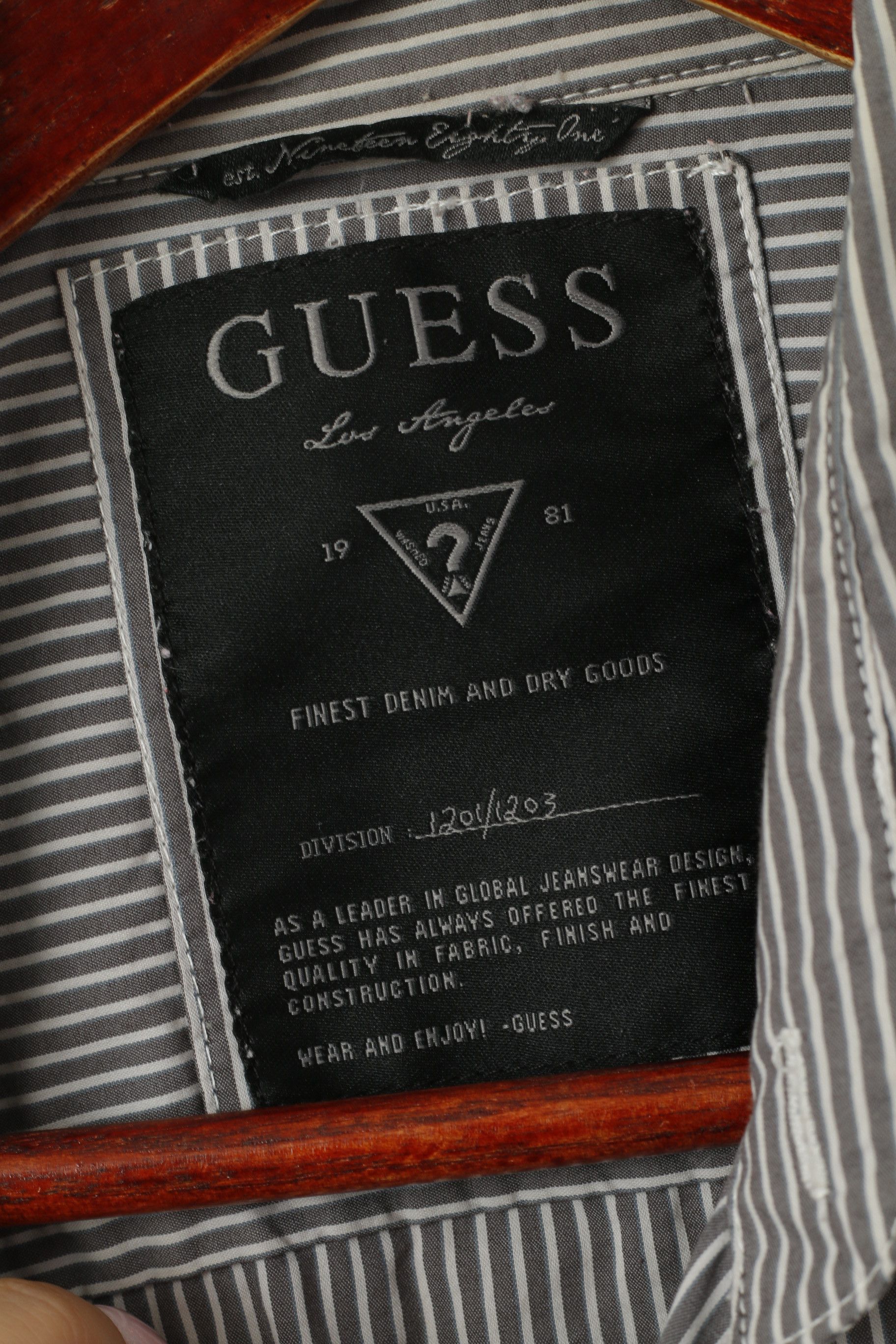 Guess Guess Men M Casual Shirt Gray Striped Cotton Top 1333 Size US M / EU 48-50 / 2 - 4 Thumbnail