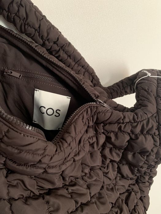 Cos RECYCLED POLYESTER QUILTED OVERSIZED SHOULDER BAG Grailed