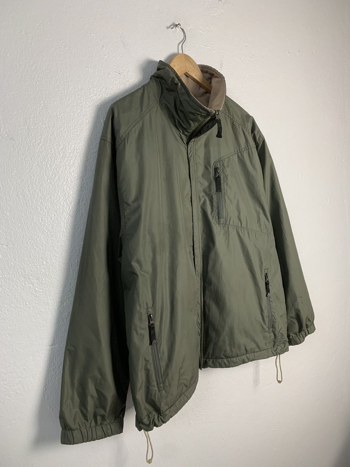 Nike ACG Nike ACG Small Logo Reversible Jacket Size US XL / EU 56 / 4 - 4 Thumbnail