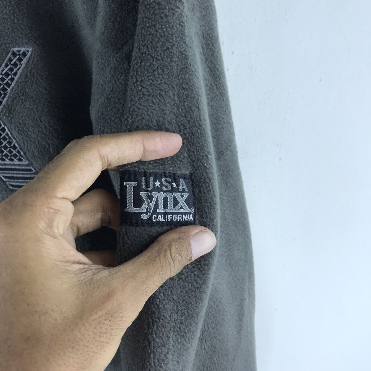 Japanese Brand LYNX FLEECE EMBROIDERY LOGO NICE DESIGN SWEATSHIRT Size US L / EU 52-54 / 3 - 5 Thumbnail