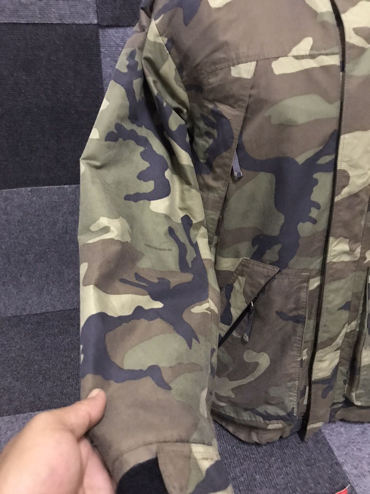 The North Face THE NORTH FACE Camo Multipockets Hiking Jacket Size US M / EU 48-50 / 2 - 5 Thumbnail