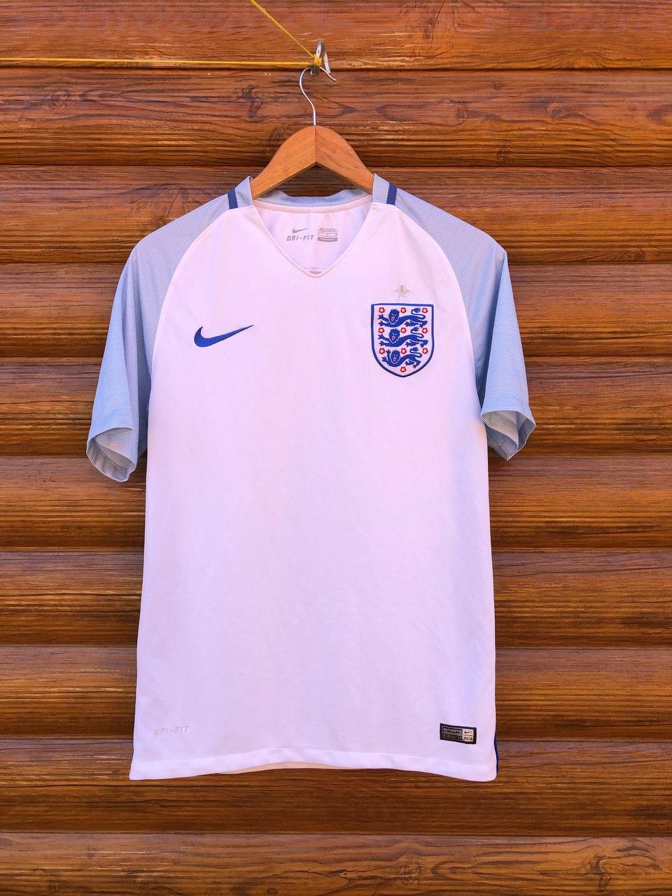 Nike ENGLAND HOME FOOTBALL SHIRT SOCCER JERSEY NIKE Size US S / EU 44-46 / 1 - 1 Thumbnail
