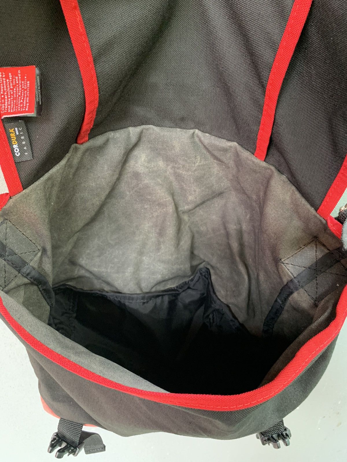 Manhattan Portage 🖤BLACKFRIDAY🖤Sling bag manhattan portage Size ONE SIZE - 7 Thumbnail