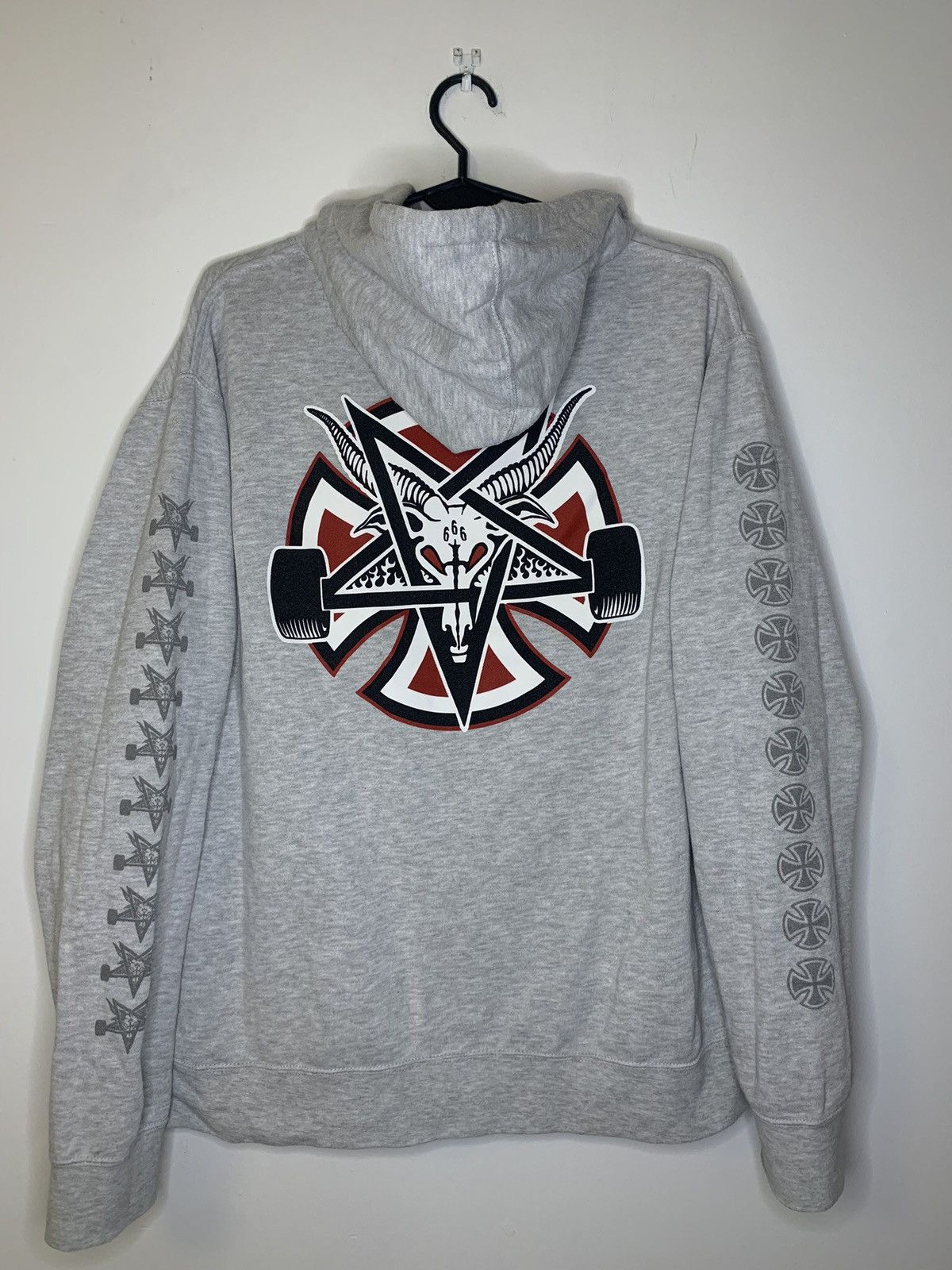 Thrasher best sale satanic hoodie