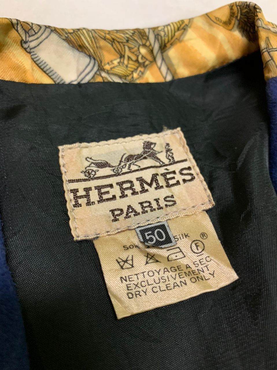 Hermes Vintage Hermes Baroque Silk Leather Waistcoat Size US M / EU 48-50 / 2 - 6 Thumbnail
