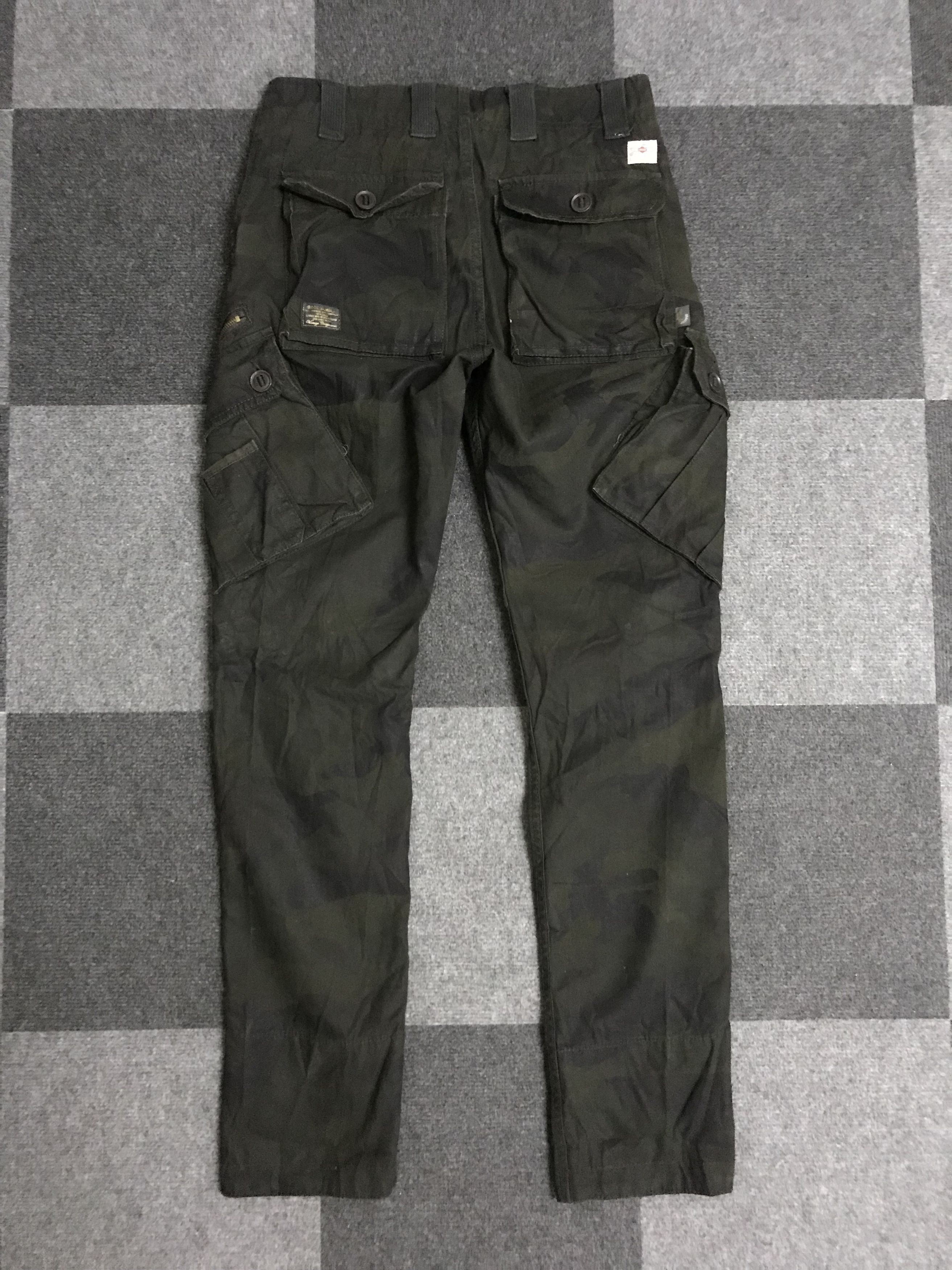 Japanese Brand CP278 BACK NUMBER UP ARMORED Design Camo 3D Cargo Pant Size US 30 / EU 46 - 11 Thumbnail