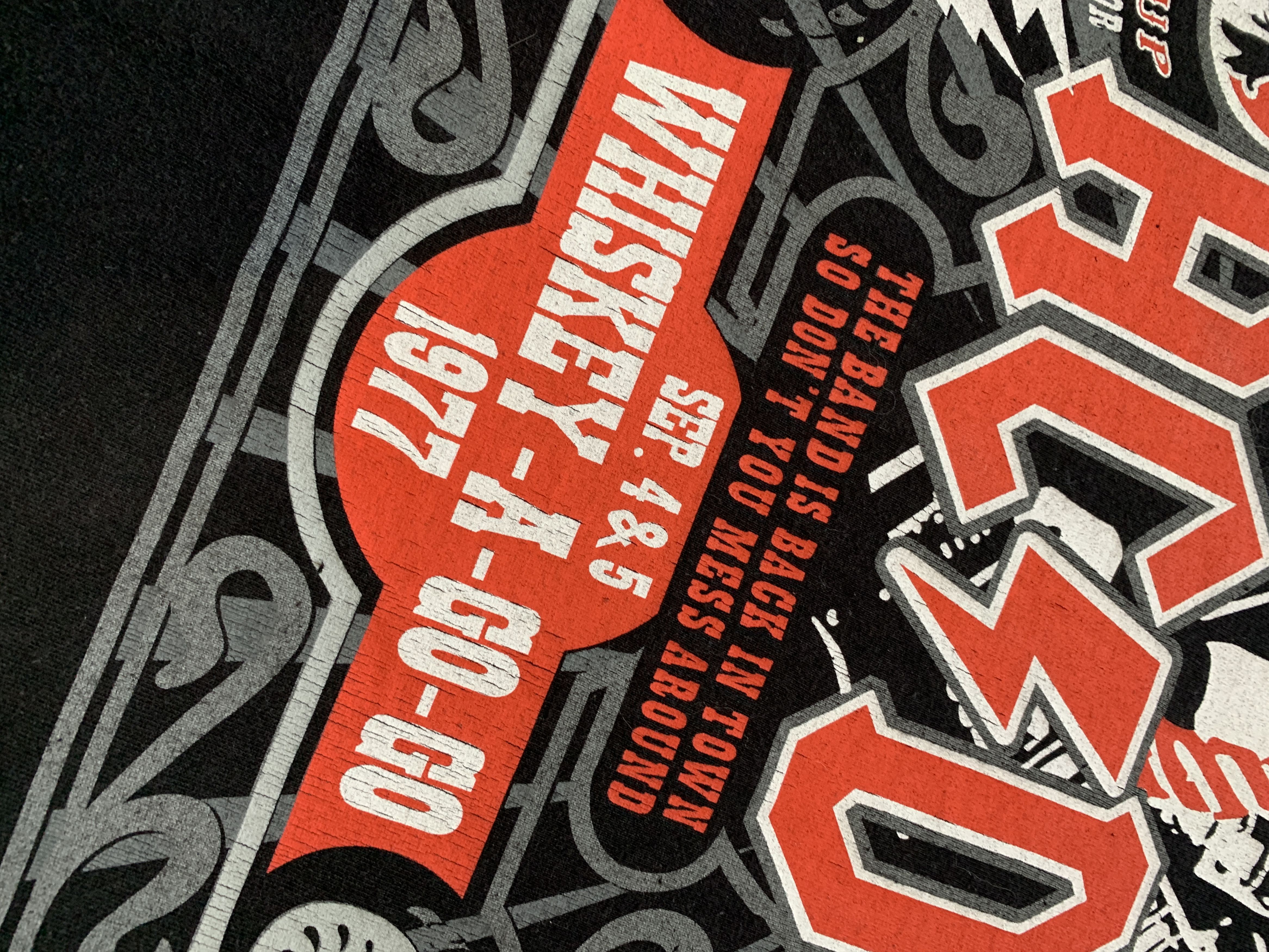 Vintage AC/DC Public Enemy Vintage T-Shirt Designed By USA Size US XL / EU 56 / 4 - 4 Thumbnail