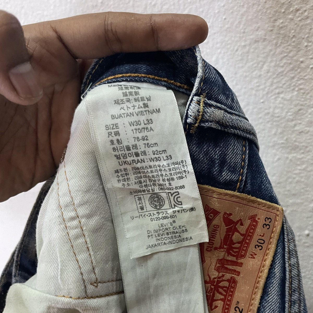 Levi's Vintage Levis 502 Distressed Denim Jeans Size US 32 / EU 48 - 6 Thumbnail