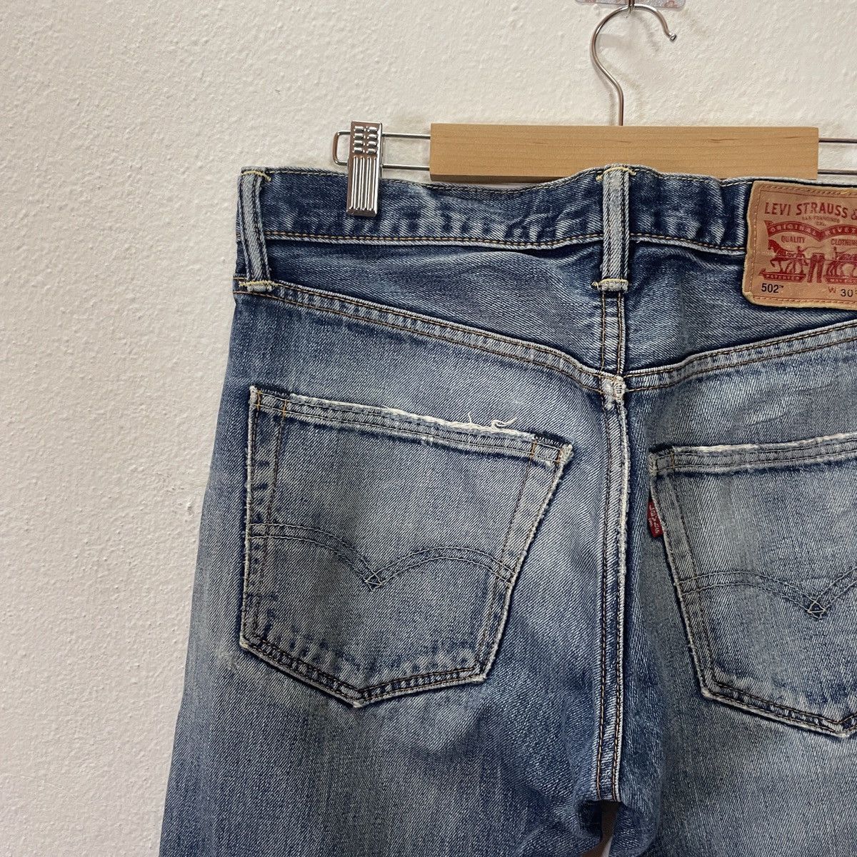 Levi's Vintage Levis 502 Distressed Denim Jeans Size US 32 / EU 48 - 9 Thumbnail