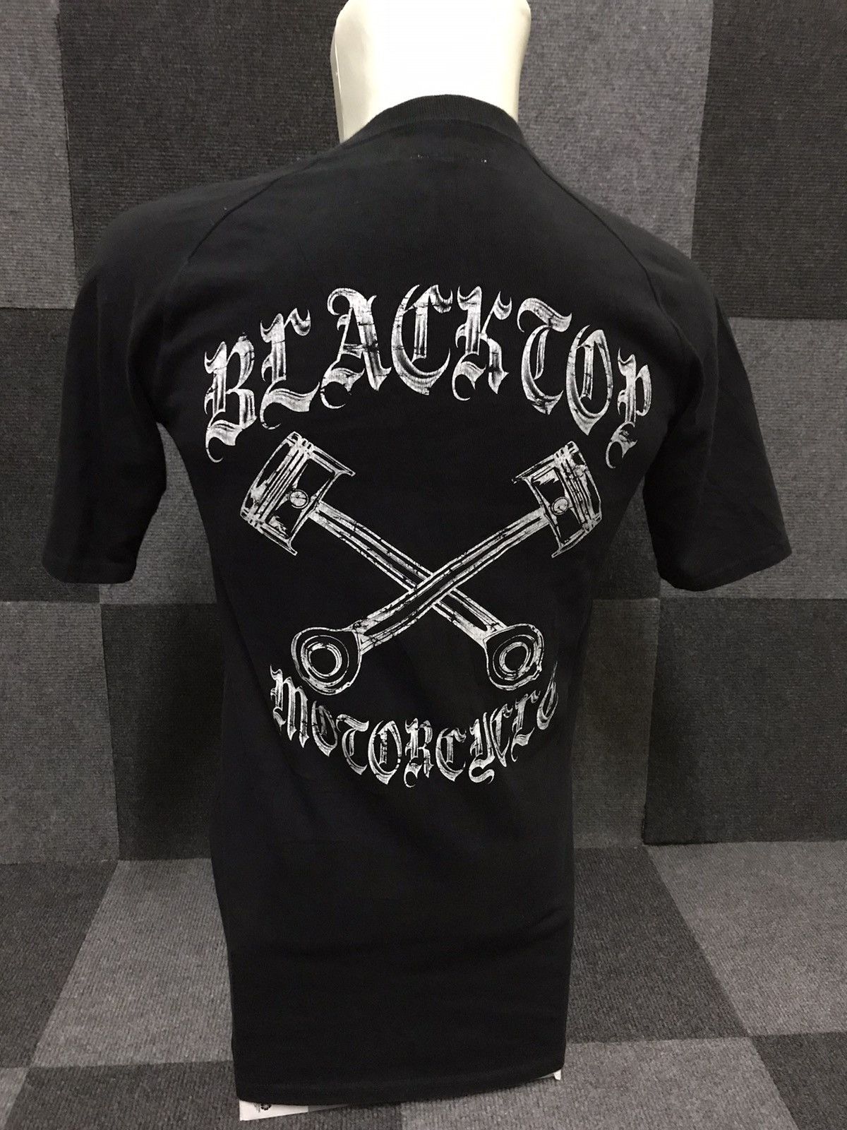 Japanese Brand RN13 BLACKTOPMOTOCYCLE Japan Cross Piston Skull Shirt Size US XS / EU 42 / 0 - 1 Thumbnail