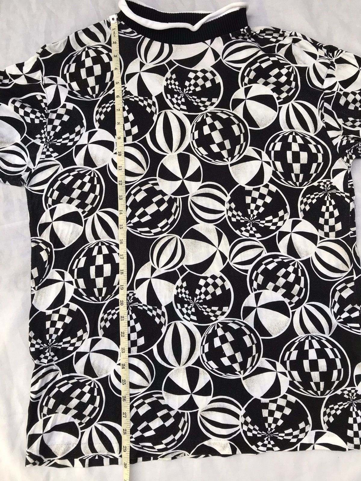Japanese Brand Japanese vintage psychedelic mock neck polo Size US L / EU 52-54 / 3 - 9 Thumbnail