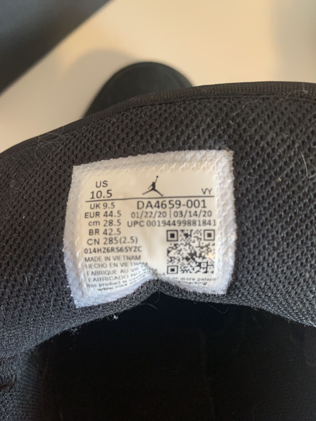 Jordan Brand Air Jordan 1 Low Se Brushstroke Size US 10.5 / EU 43-44 - 6 Thumbnail