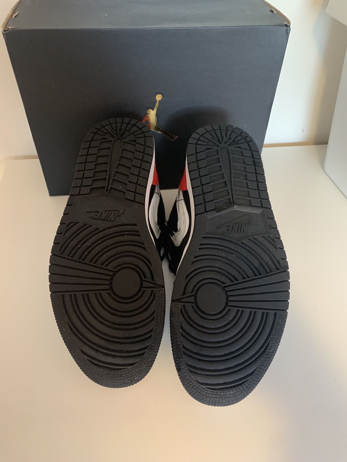 Jordan Brand Air Jordan 1 Low Se Brushstroke Size US 10.5 / EU 43-44 - 5 Thumbnail