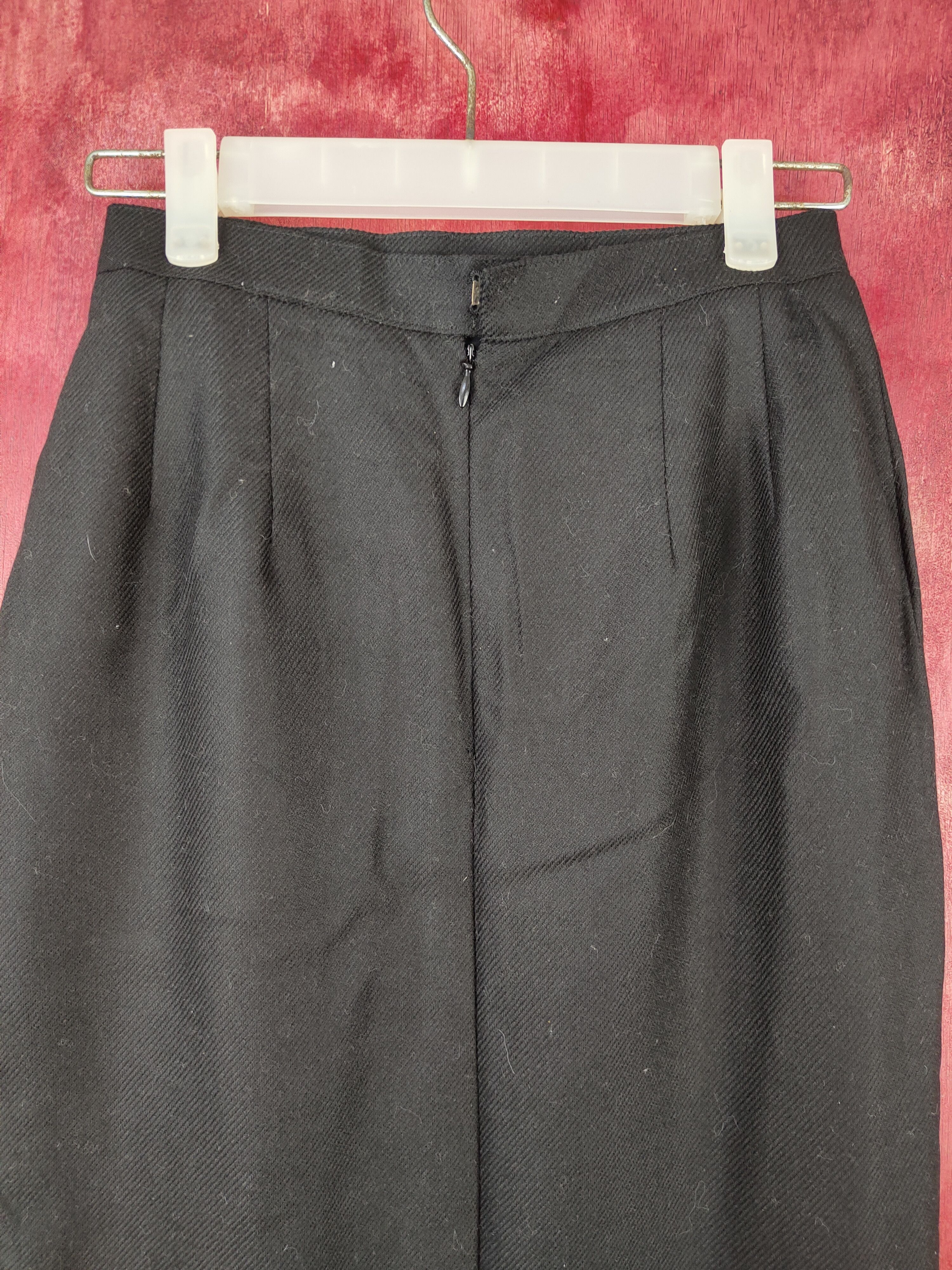 Burberry Burberrys® Black Midi Skirt #S510 Size 24" / US 00 / IT 34 - 7 Thumbnail