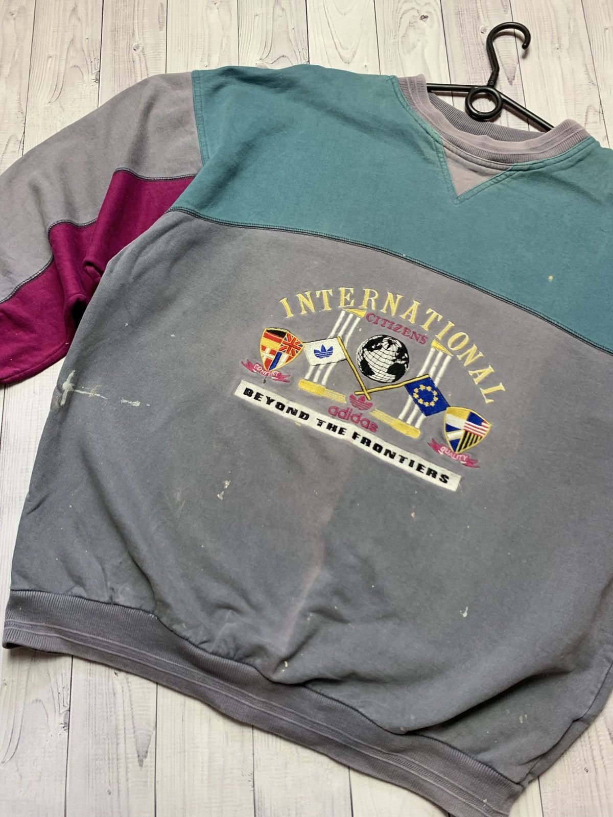 Adidas × Vintage Vintage adidas Olympic Games Sweatshirt big logo rare size L Size US L / EU 52-54 / 3 - 2 Thumbnail