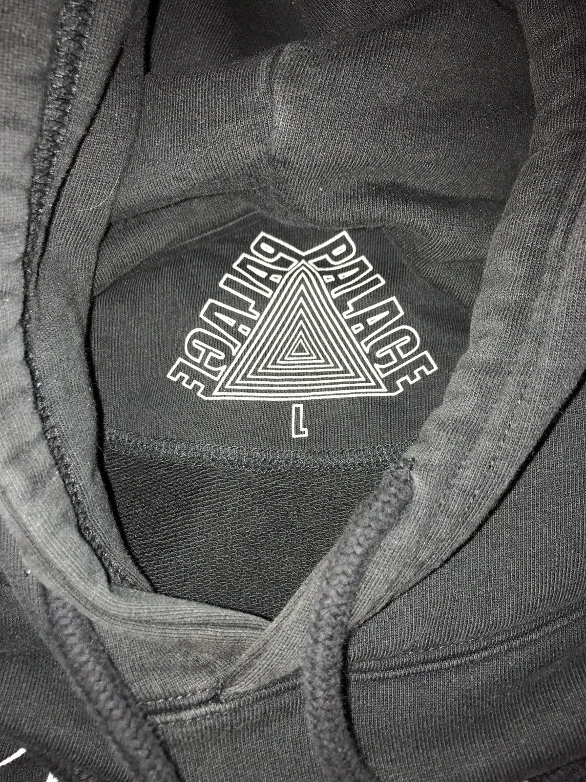 Palace statue hoodie sales