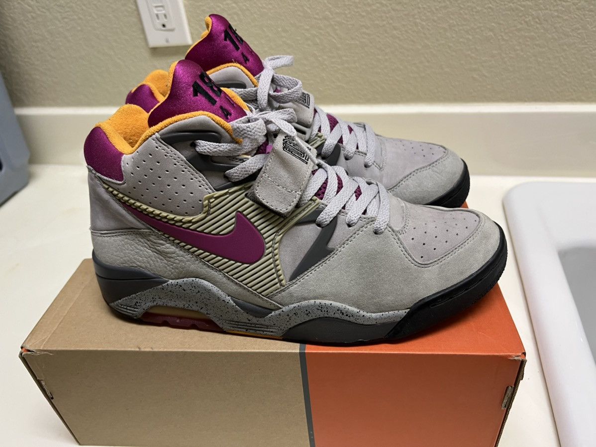 Nike Undefeated Air Force 180 Premium Size US 10 / EU 43 - 6 Thumbnail