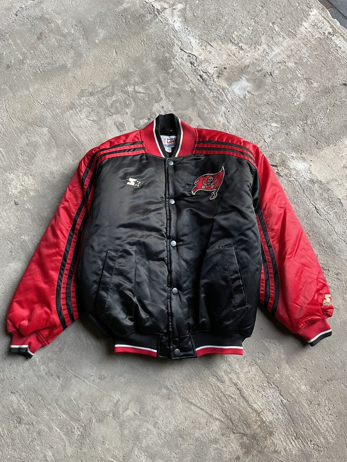NFL Vintage 90s Tampa Bay Buccaneers Varsity Jacket Size US M / EU 48-50 / 2 - 2 Thumbnail