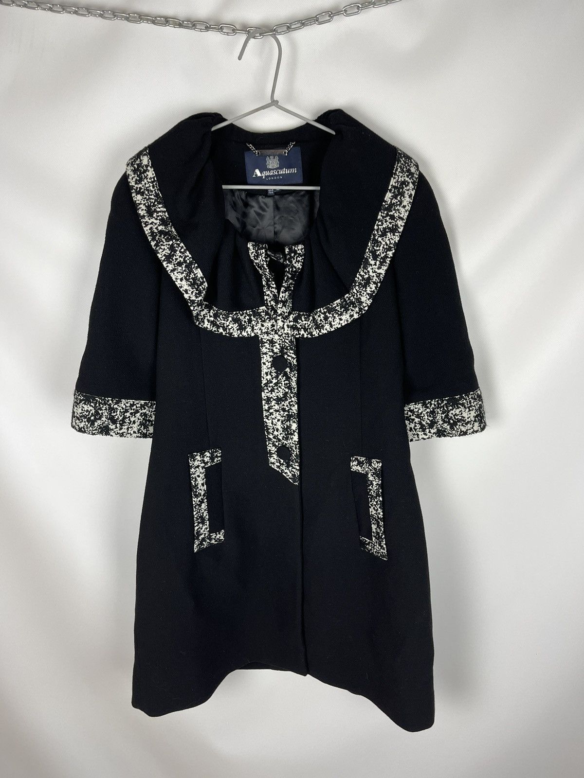 Aquascutum Aquascutum wool jacket dress style made in Italy Size M / US 6-8 / IT 42-44 - 1 Thumbnail