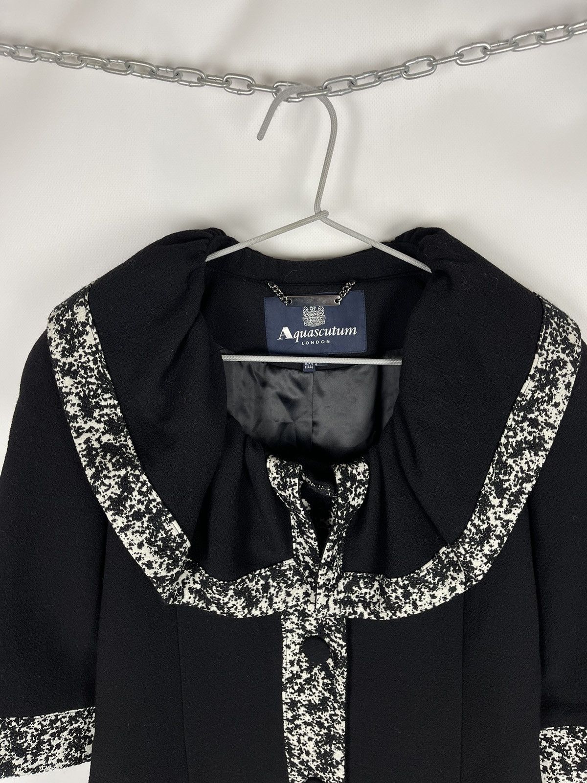 Aquascutum Aquascutum wool jacket dress style made in Italy Size M / US 6-8 / IT 42-44 - 8 Thumbnail