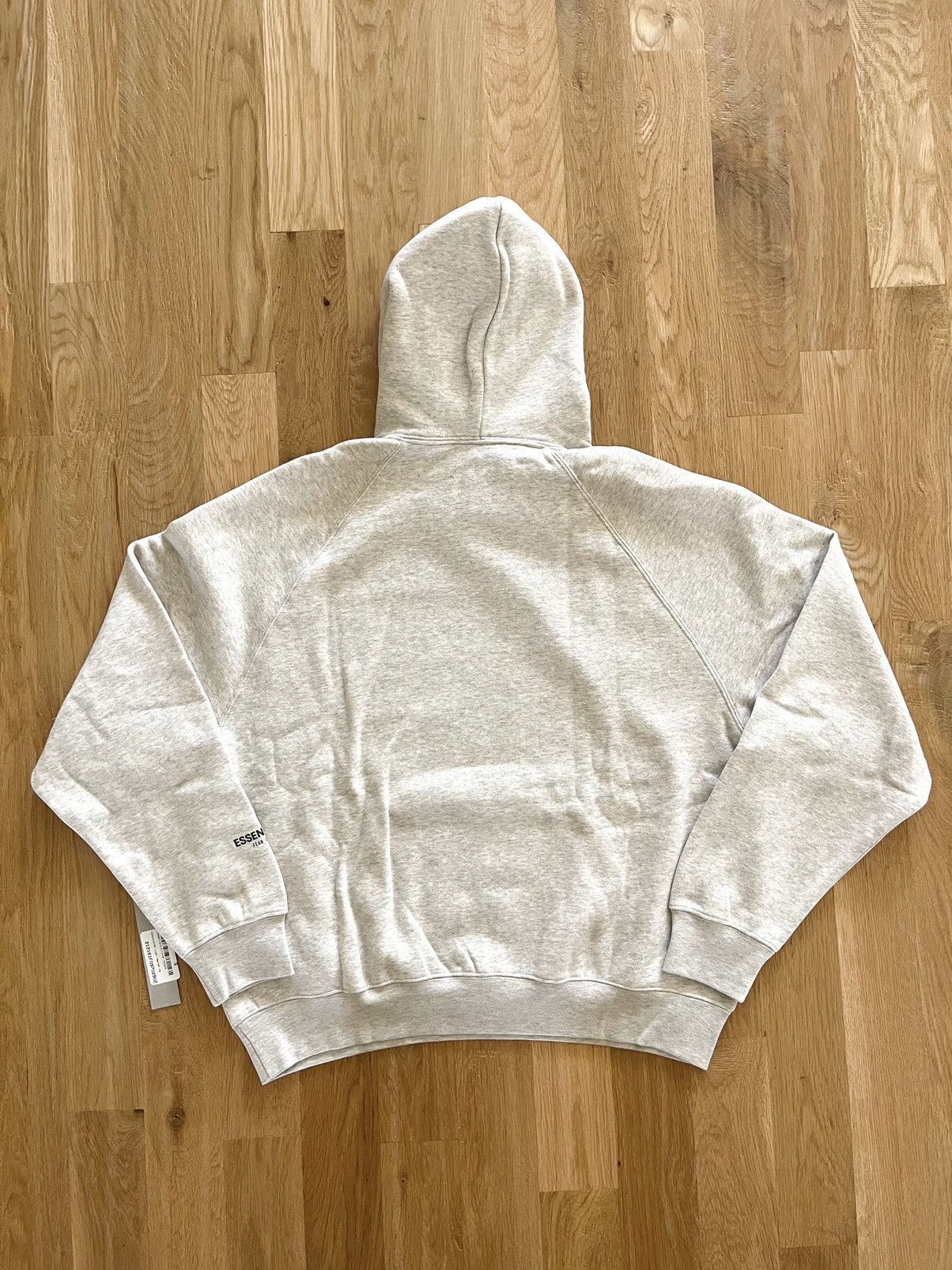 Fear of God Fear of God Essentials Hoodie Light Heather Oatmeal size S Size US S / EU 44-46 / 1 - 2 Thumbnail