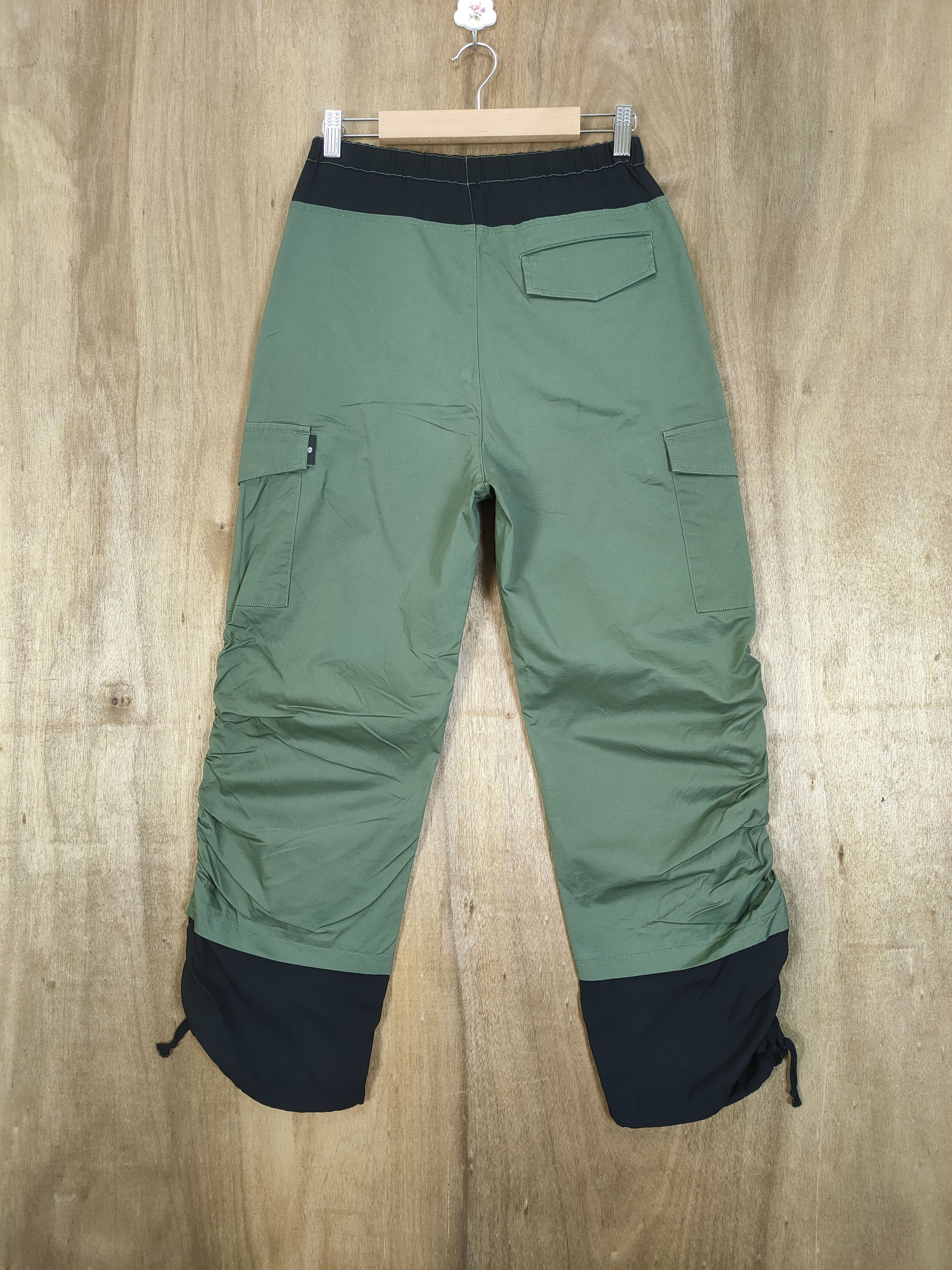 GU × Undercover GU X UNDERCOVER CARGO PANTS Size US 26 / EU 42 - 2 Thumbnail