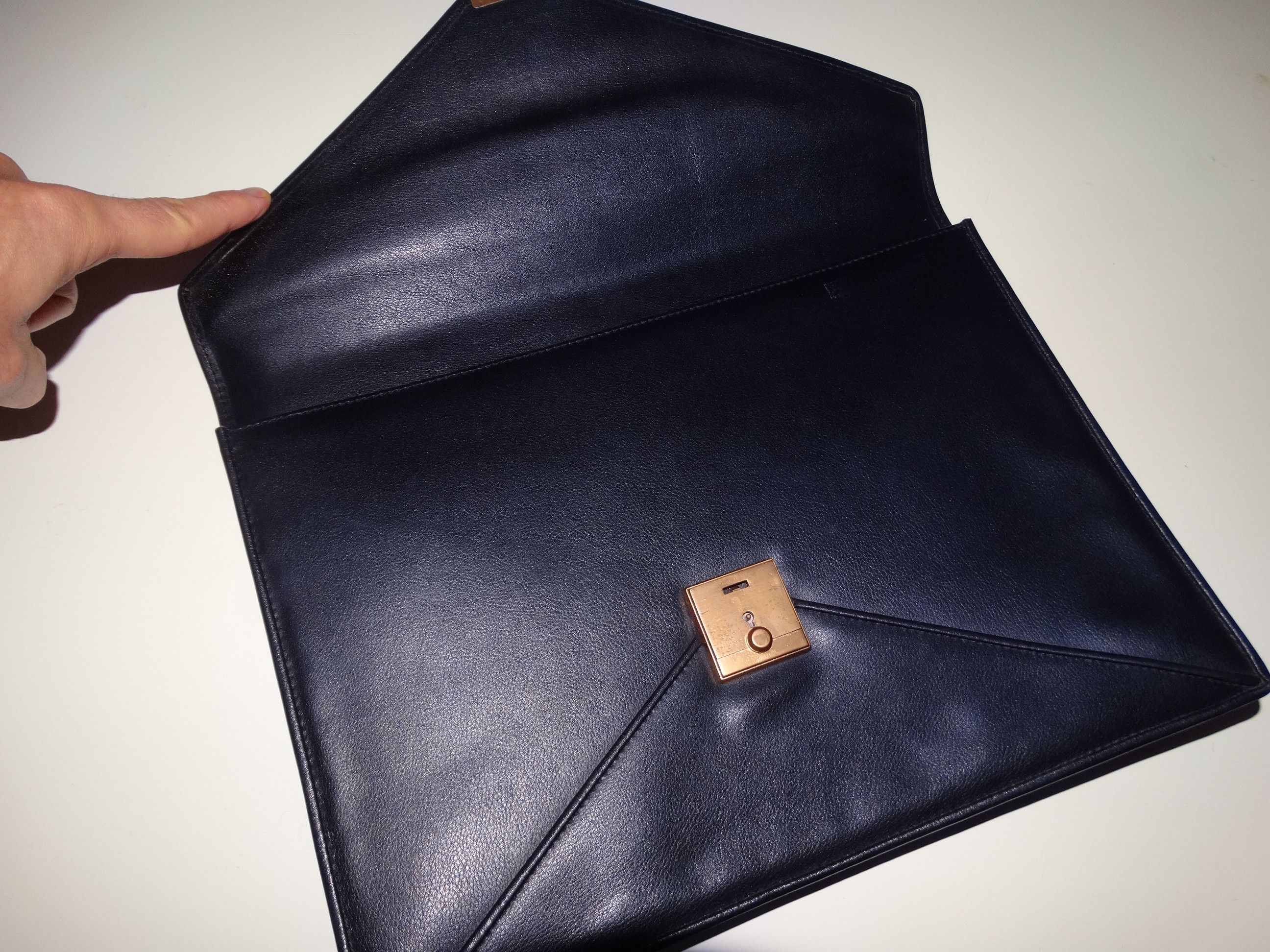 Genuine Leather × Valentino B0 Valentino garavani leather documents case holder travel Size ONE SIZE - 11 Thumbnail