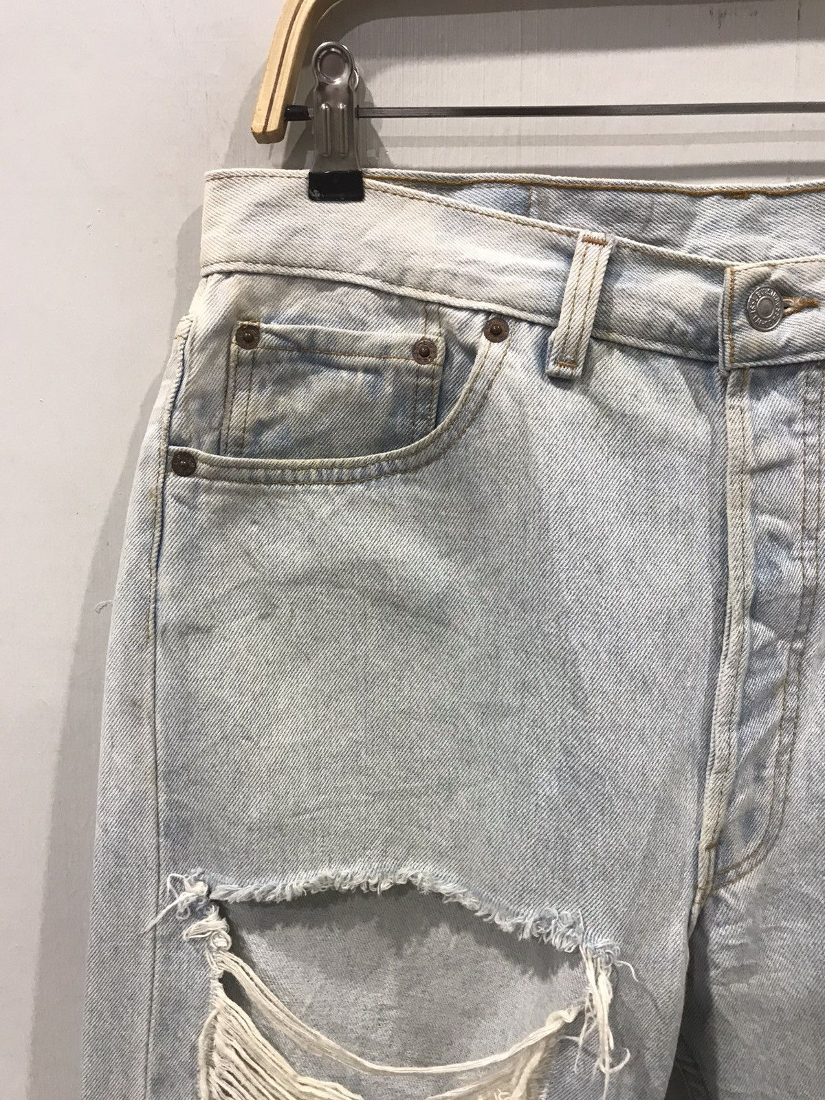 Levi's × Vintage Vintage 90s Levis 501 Button #511 Custom Distressed Denim Size US 32 / EU 48 - 3 Thumbnail