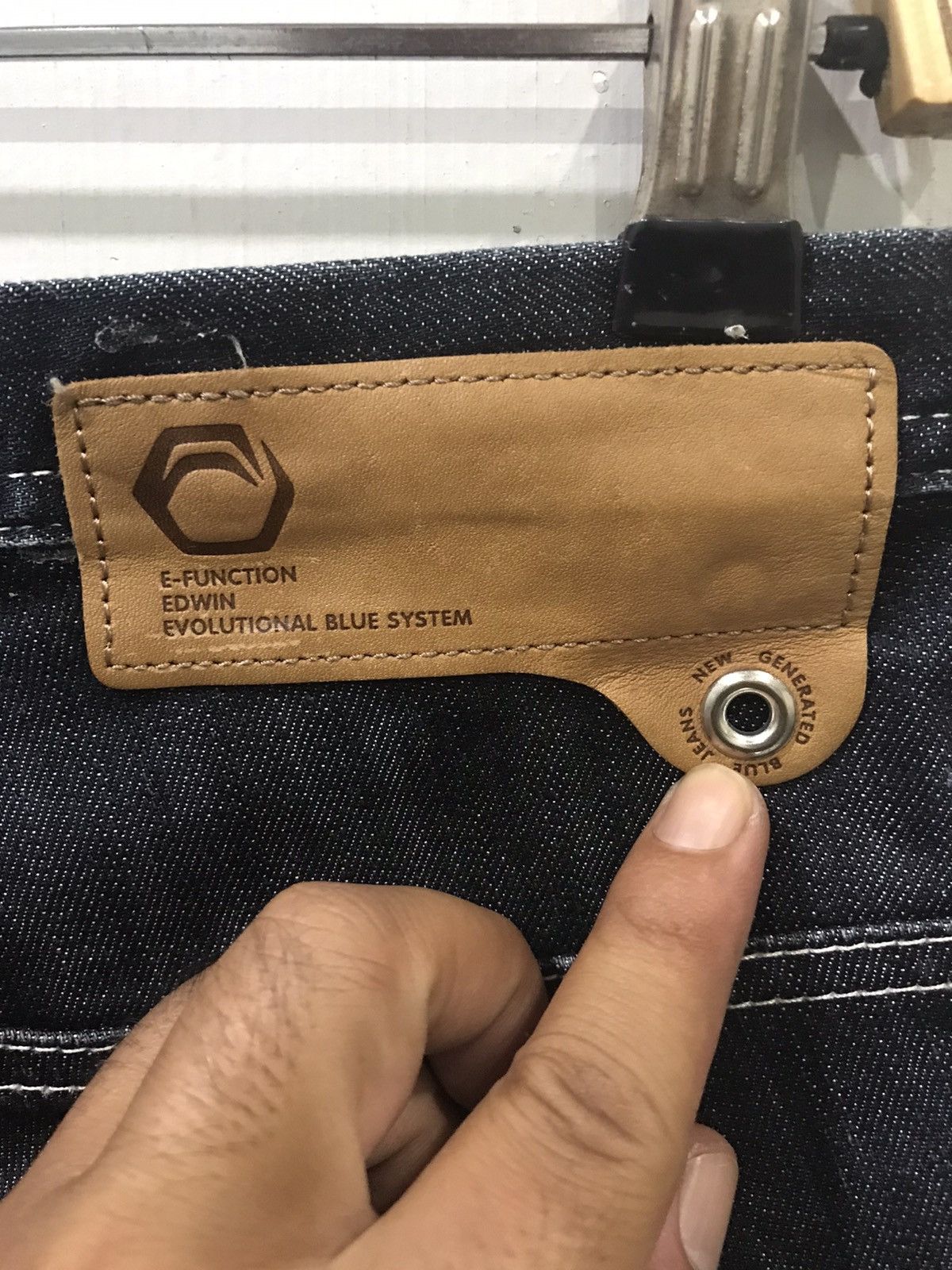 Edwin EDWIN Engineered Smoky Stone Wash Indigo Curve Cut Denim Size US 32 / EU 48 - 19 Thumbnail