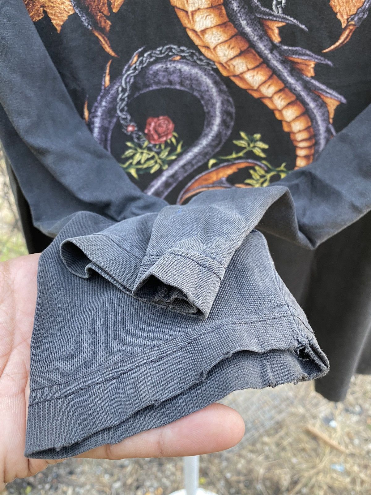 Vintage Distressed Flybeans Dragon Tees Only The Strong Survive Size US L / EU 52-54 / 3 - 12 Thumbnail