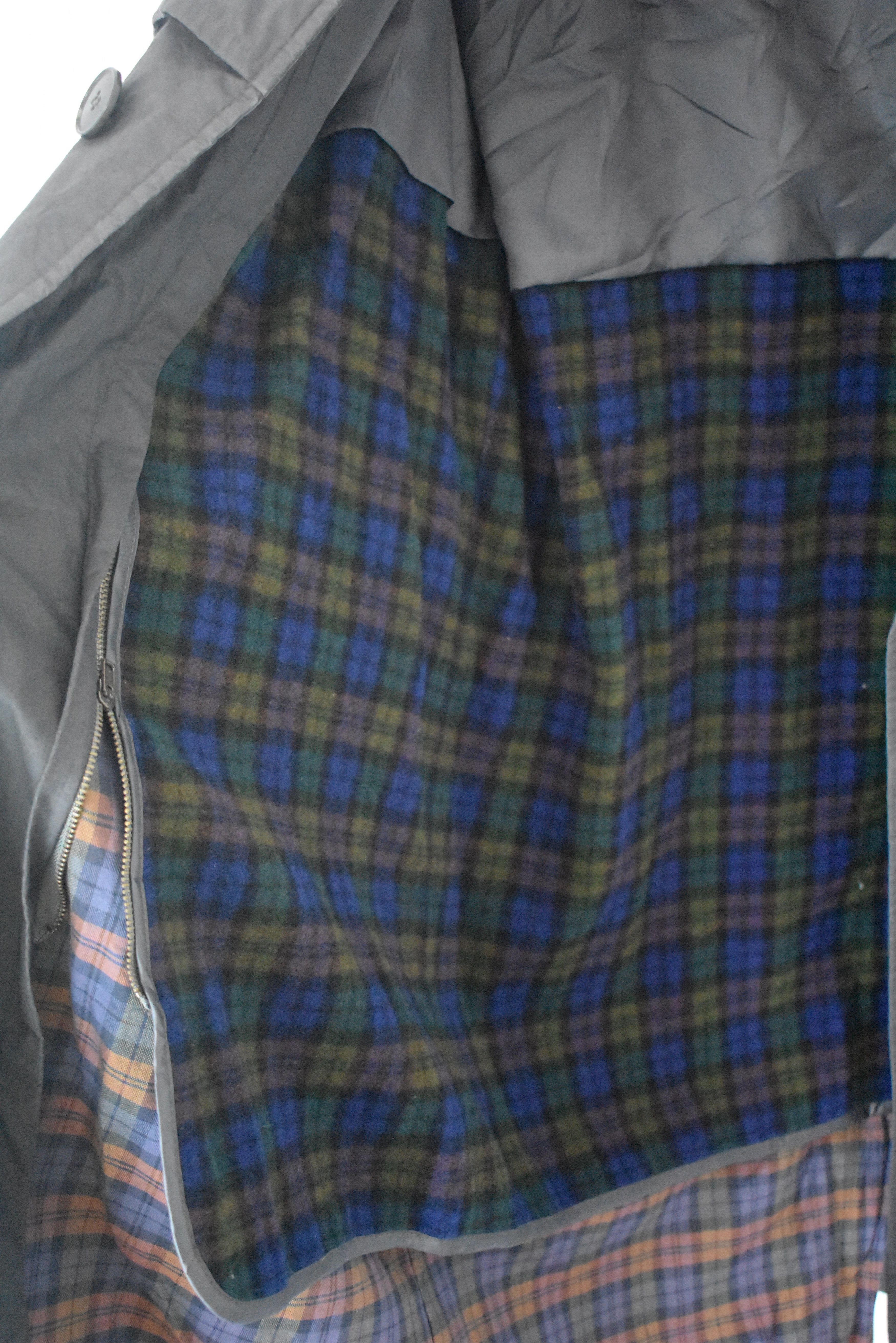 Yves Saint Laurent A001 Vintage YSL Trench Coat Yves Saint Laurent Luxury Size M / US 6-8 / IT 42-44 - 7 Thumbnail