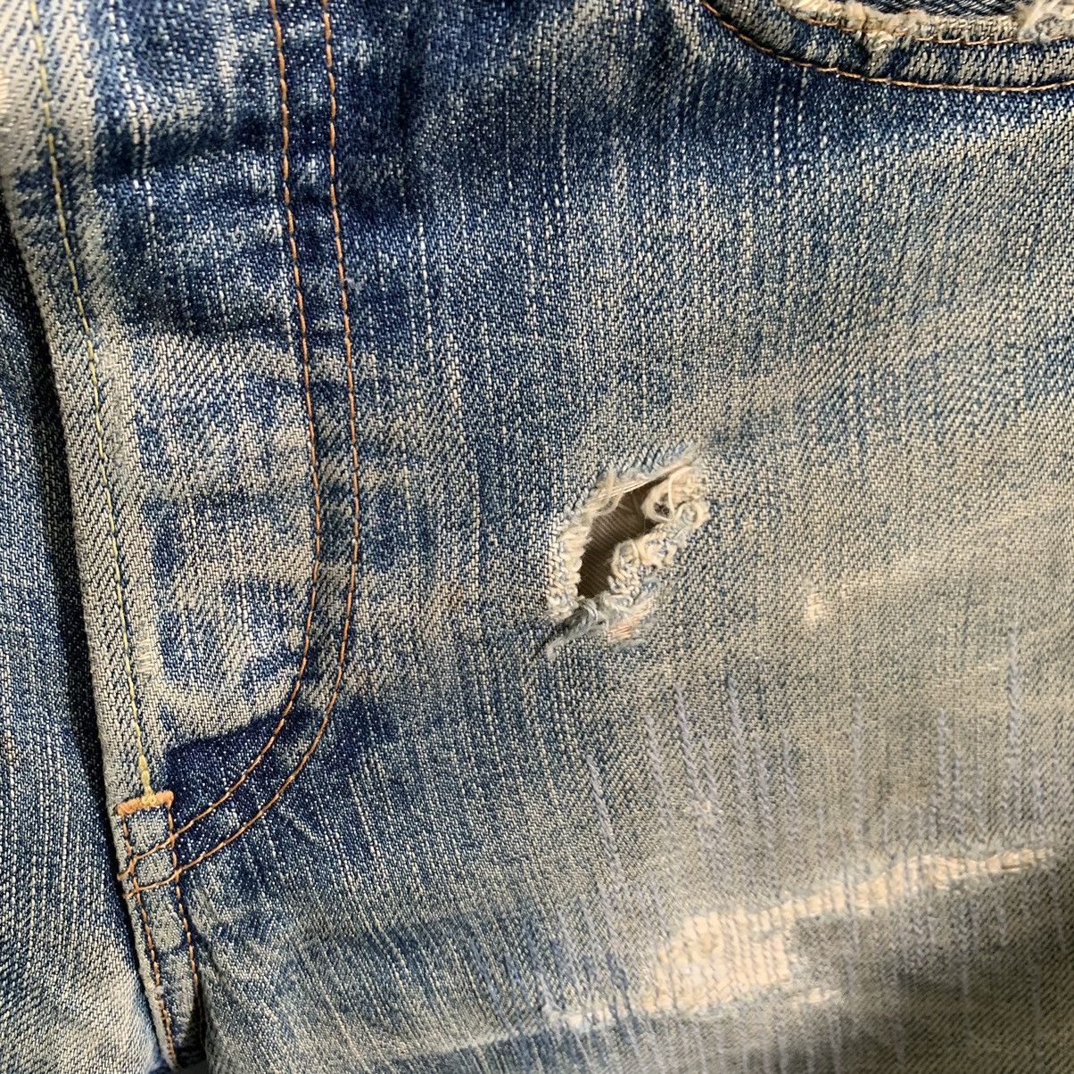 Japanese Brand Tomorrowland Selvedge Distressed Jeans Denim Mix8 Size US 31 - 10 Thumbnail